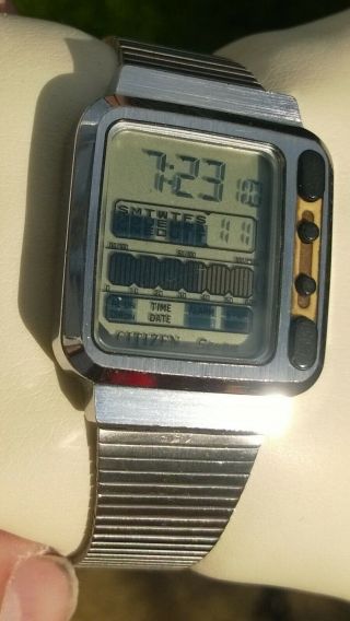 Citizen Seven Vintage Lcd Digital Alarm Chrono Watch D020 - 085508 - Rare
