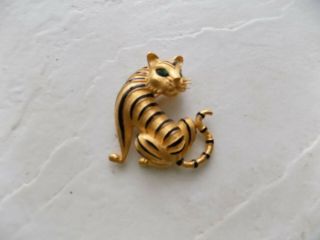 Vintage Trifari TM Brushed Gold Tone Enamel Rhinestone Figural Tiger Brooch 4