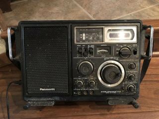 Vintage Panasonic Rf - 2800 Am Fm Sw Portable Radio Receiver