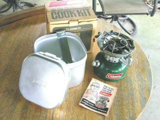 Vintage 1977 Coleman 502 - 700 Sportster Stove With 501 - 960 Cook Kit And Box