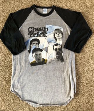 Trick One On One Vintage 1982 Concert Tour Shirt 3/4 Jersey T - Shirt Knits