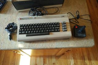 Vintage Commodore 64 Computer Keyboard System C64