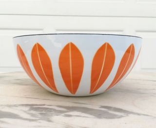 Vintage Mcm Cathrineholm Enamelware 8” Bowl In White W/ Orange Lotus Pattern