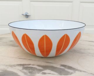 Vintage MCM Cathrineholm Enamelware 8” Bowl In White W/ Orange Lotus Pattern 3
