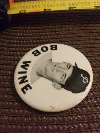 Vintage Pinback Button Baseball player Bobby bob wine Philadelphia phillies 5