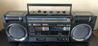 Vintage Boombox Montgomery Ward Jsa 39606 Radio Double Cassette Recorder Am/fm