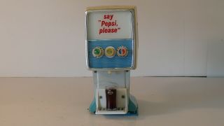 Vintage/antique Pepsi Cola Transistor Radio It Soda Fountain 1962