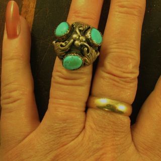 UNUSUAL 3 STONE VINTAGE SOUTHWEST TURQUOISE RING SIZE 4 3/4 STERLING 5