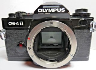 BLACK RARE CAMERA Olympus OM - 4T OM - SYSTEM ZUIKO AUTO - ZOOM 35 - 70mm f/3.  6 LENS 2
