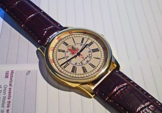Triumph Tr2 Souvenir Tribute Wrist Watch,  Retro 1950 