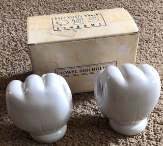 RARE Walt Disney World At Home Mickey Mouse ' s Hands Gloves Towel Bar Rod Holder 5