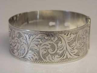 Vintage Victorian Style Solid Sterling Silver Cuff Buckle Bangle 32.  2g