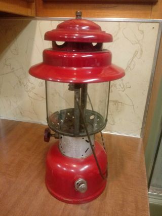 Vintage Coleman Lantern Canadian Canada 220E 12/64 December 1964 2