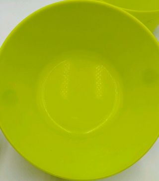 2 Shrek Plastic Green Bowls Kellogg Cereal Green Ogre Ears Dreamworks Vintage 2