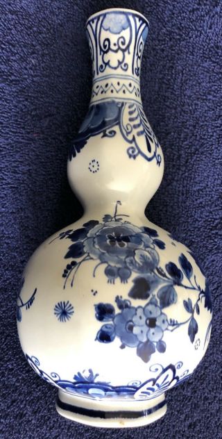 Vintage Royal DELFT Porcelain Hand Painted 8.  5” Blue & White Vase Signed 1976 7
