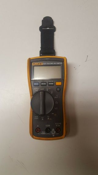 Fluke 117 Electrician ' s Digital Multimeter with Non - Contact Voltage 2