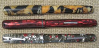 Vintage Fountain Pens: Esterbrook Gray Marble,  Red Striated W/14 Gold Nb,  Welsh