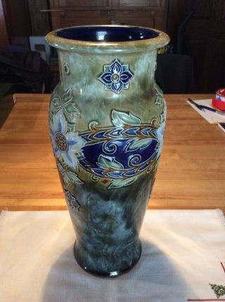 A Rare Royal Doulton Lambeth Art Nouveau Vase by Ethel Beard. 2