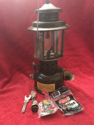Vintage Coleman Military Lantern Made 1963