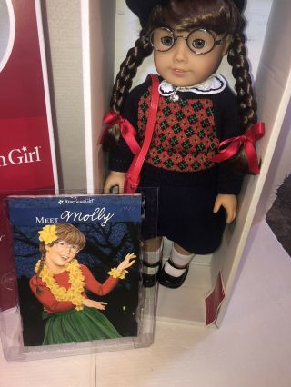 American Girl Molly,  never removed,  with accessories RARE Perfect 8