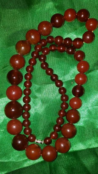 Bakelite Necklace 107.  4 Grams