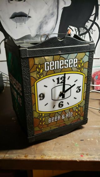 Rare Vintage Genesee Cream Ale Beer 4 Sided Hanging Rotating Lighted Sign Clock 6