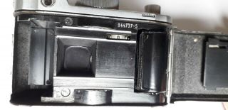 Vintage German ROBOT II 35mm Camera (Schneider - Kreuznach Radionar 1:3,  5/38) 8