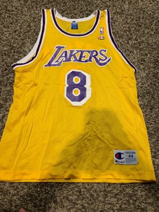 Vtg Los Angeles Lakers Nba Champion Kobe Bryant 8 Home Jersey Size 44