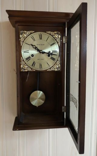 Vintage DANIEL DAKOTA Wall Clock Hour and Half Hour Strike with key and pendulum 5