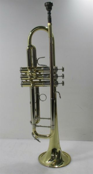 Mt.  Vernon II Vintage Trumpet sn 807149 w/ Bach 7C Mouthpiece 4