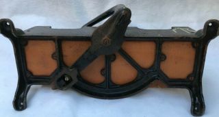 Stanley No 150 Vintage Tabletop Cast Iron Miter Saw Box Made In USA 4