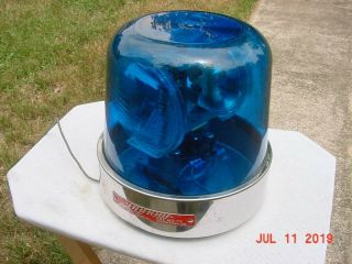 Vintage Blue Revolving Arrow Model 530 Emergency Responder Light