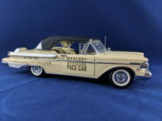 Danbury 1957 Mercury Turnpike Cruiser Indy 500 Pace Car 1/24 Rare