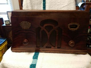 Vintage 1933 Zenith Table Radio,  Model 705;wood Case,  Restored Chassis,