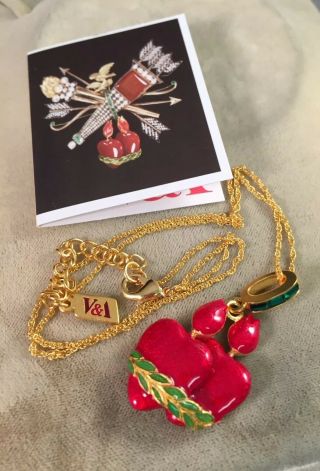 Vintage Jewellery Fabulous V&a Museum Enamelled Flaming Hearts Pendant & Chain