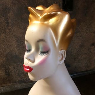 Vintage Women Kissing Mannequin Head Blonde Hair Store Shop Display Prop Satire