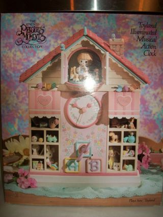 Vintage Enesco Precious Moments Toyland Illuminated Musical Action Clock 1995
