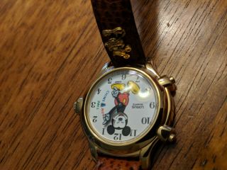 Vintage Collectable Lorus Mickey Mouse Melody Watch with alarm/chime V69F - 6000 8