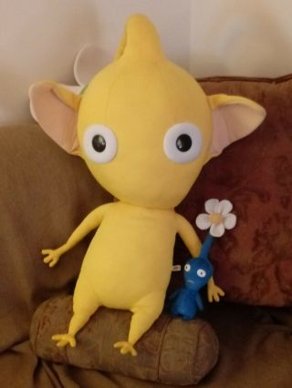 Extremely Rare Life Size 52 " Yellow Pikmin 1 Plush Official Nintendo 2001