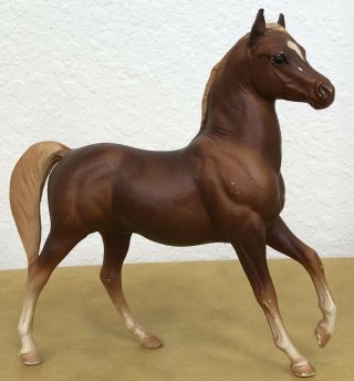 Rare Htf Chalky Vintage Breyer Classic Arabian Sorrel Horse With Star 3055 1970s