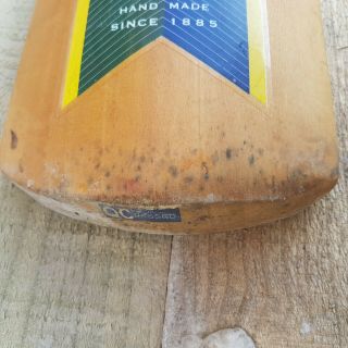 vintage Gunn & Moore Maxi English cricket bat. 7