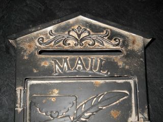 Vintage Distressed Look Rustic Decor Metal Mailbox 5