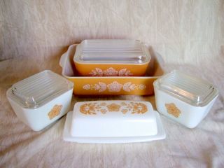 Vintage Pyrex Butterfly Gold Refrigerator Dish Set 501 - 502 - 503 With Butter Dish