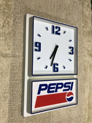 Vintage Pepsi Cola Soda Pop Advertising Wall Clock For Bar Restaurant Diner 3