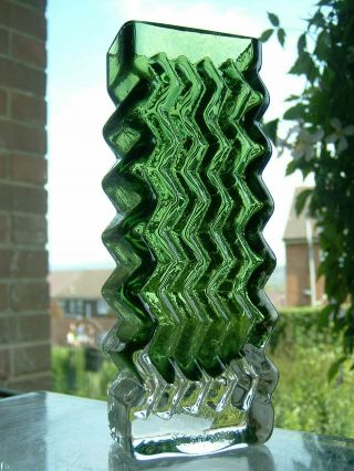 Rare Whitefriars Art Glass Zig Zag Vase Meadow Green,  Baxter Retro 9761