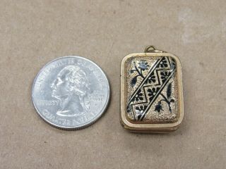 VINTAGE VICTORIAN GOLD FILLED DOUBLE PHOTO LOCKET WITH EARLY 1900 (13900 - RING - O) 7