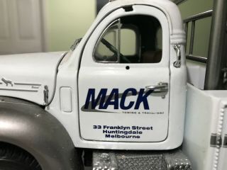 Extremely Rare First Gear 1/25 Mack Towing Australia B61 Tow Truck, 4