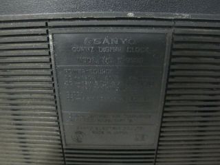 Vintage SANYO M - 9990 Stereo Boombox - Radio 6