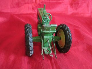 VINTAGE JOHN DEERE MODEL TRACTOR MADE IN USA UNKNOWN YEAR OR MODEL UNMARKED 7