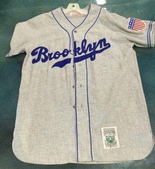 Authentic Vintage Mitchell & Ness Brooklyn Dodgers Jersey 4 Size M